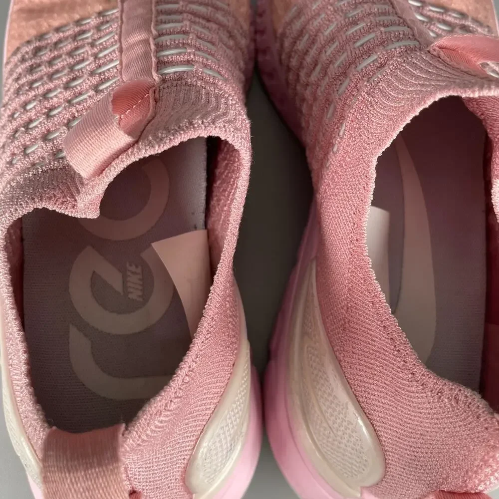 Nike React Phantom Run FK 2 Women’s Size 10 Pink White Running Sneakers Shoes